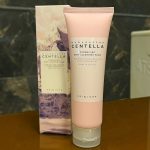 Centella Madagascar Skin Deep Cleansing Foam 1004 5.jpg