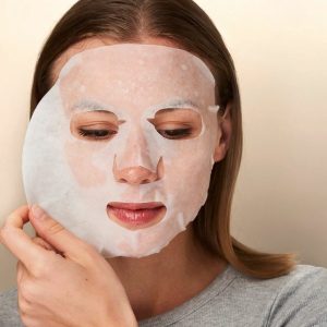 DR.RASHEL Vitamin C Brightening and Whitening Silk Sheet Facial Mask 8.jpg