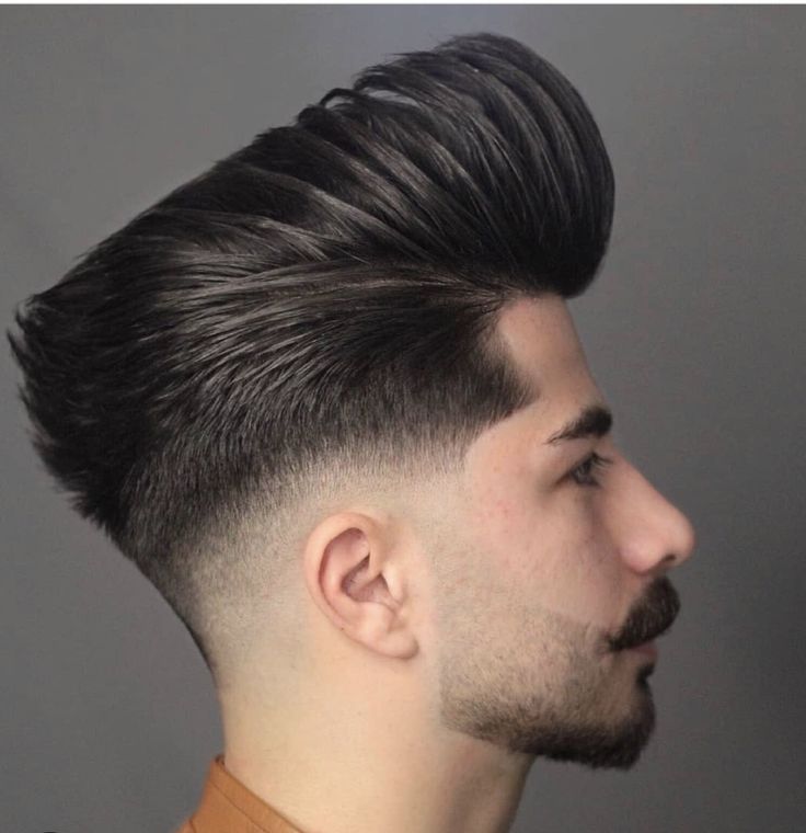 مدل مو مردانه و پسرانه آندرکات کلاسیک (Classic Undercut) (1) مدل مو مردانه و پسرانه آندرکات کلاسیک (Classic Undercut) (1)