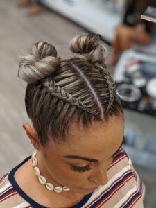 گوجه‌ای دوطرفه (Double Bun) (18)