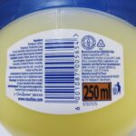 پماد وازلین بلوسل حاوی کره کاکائو (Vaseline Cocoa Butter) حجم 250 میل اورجینال - تصویر 3