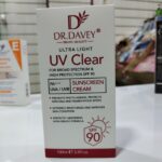 کرم ضد آفتاب دکتر داوی مدل UV Clear با SPF90+ PA++++ حجم 100 میلی‌لیتر - تصویر 6